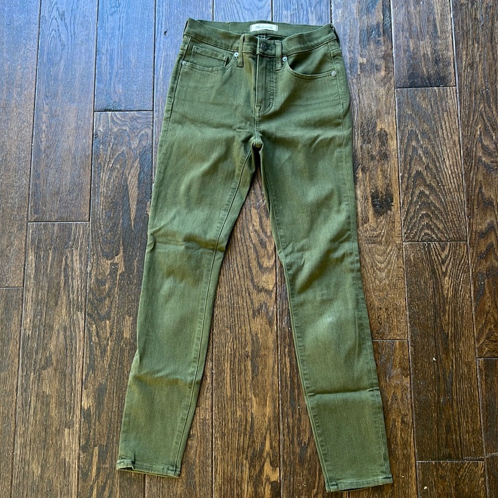 Madewell green 9” high rise skinny jeans size 26